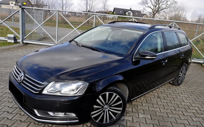 Volkswagen Passat cena 34999 przebieg: 264141, rok produkcji 2013 z Wysoka małe 667